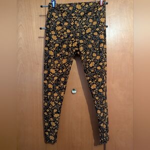 LuLaRoe TC Gold Flowers on Dark Blue Leggins
